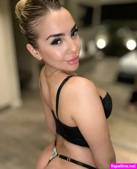 Lavale Micelli OnlyFans Thumbnail #j2IkoMN2Rt