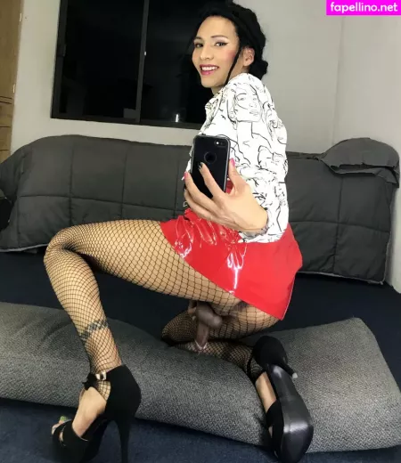 Lavaltl OnlyFans Thumbnail #JOXp1mRmzy