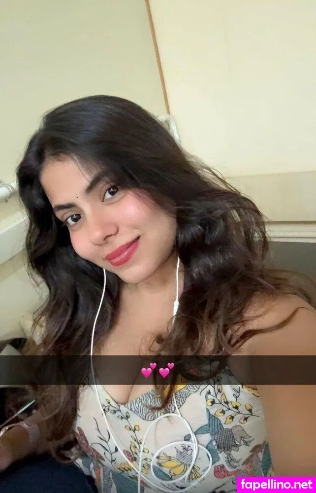 Lavanya Pandiya, lavanyapandiya Nude Leaked OnlyFans Photo #fcKL0o45sL