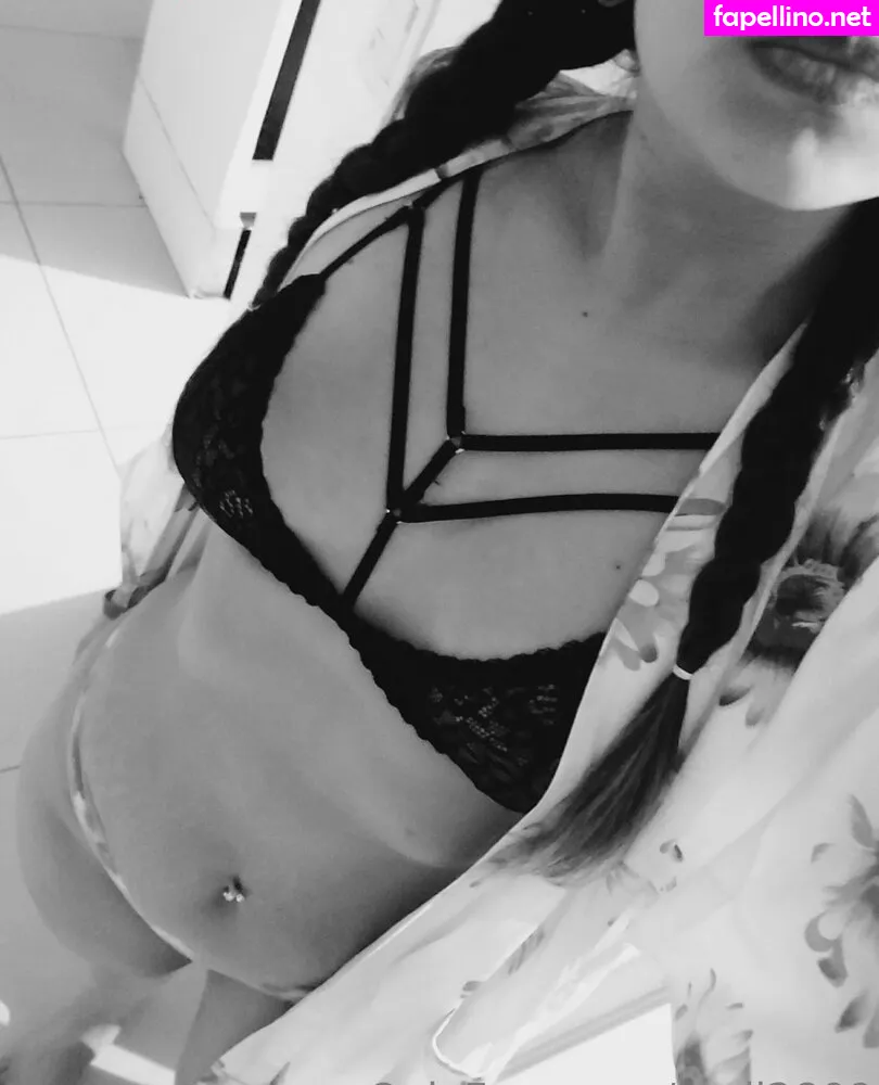 chelsiejayy, laveci28 Nude Leaked OnlyFans Photo #4At1bGfQo2