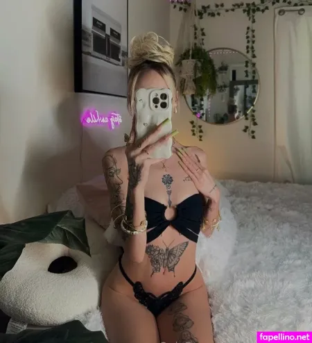 Laveenalove OnlyFans Thumbnail #WnDZ79eLOF