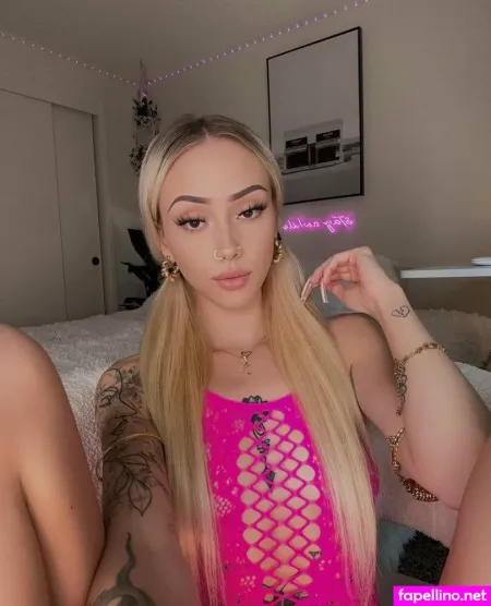 Laveenalove OnlyFans Thumbnail #arAJ1RJZqe