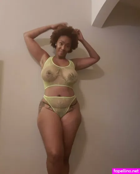 Lavendamonroe OnlyFans Thumbnail #GA8d0f5f7m