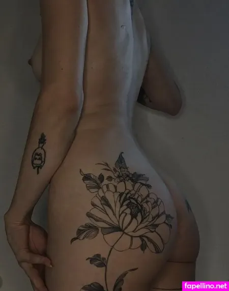 Lavendeltreppe OnlyFans Thumbnail #8HPZvYeKb5