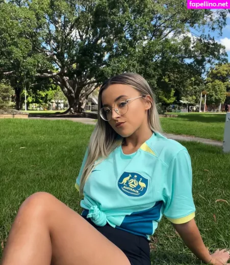 Lavender Baj OnlyFans Thumbnail #NXFdtGp9t3