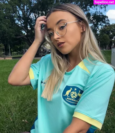 Lavender Baj OnlyFans Thumbnail #x6Y4Fg6rlr