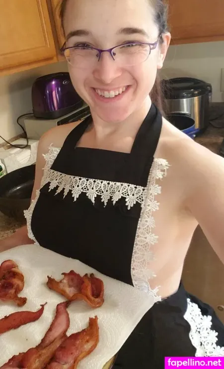 Lavender Cat OnlyFans Thumbnail #2x8F1R5JCC