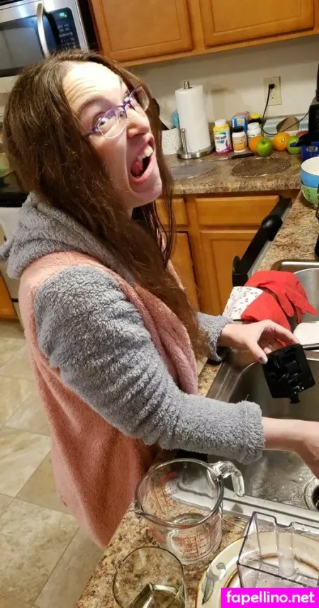 Lavender Cat OnlyFans Thumbnail #kFMxTFCMJb