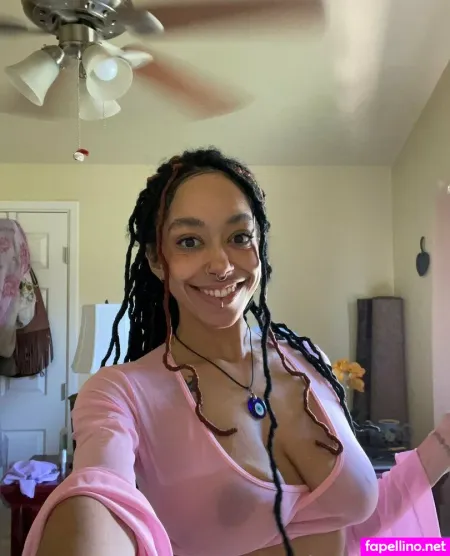 Lavender77x OnlyFans Thumbnail #Nrhy4Z8QSr