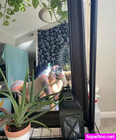 Lavenderalienvip OnlyFans Thumbnail #0uZN0Lfzkf