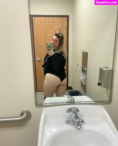 Lavendercrystalmoon OnlyFans Thumbnail #7vU8Wp7TA1