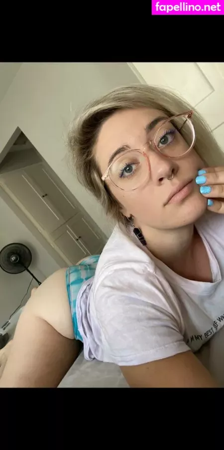 Lavendercrystalmoon OnlyFans Thumbnail #liJp5rU3y9