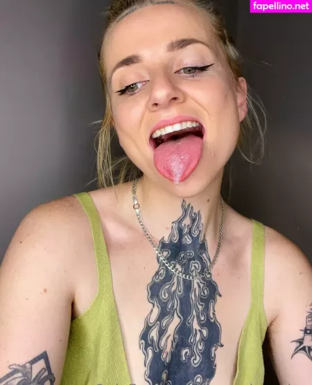 Lavenderquinn OnlyFans Thumbnail #X8EoY0W9UW