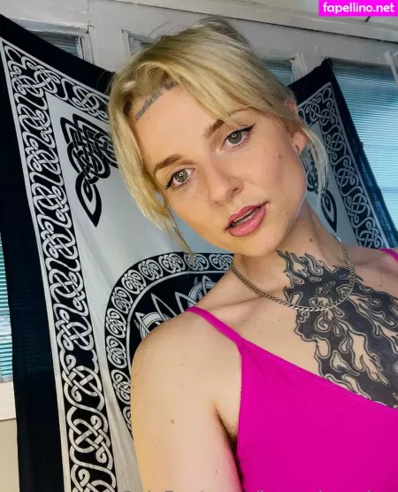 Lavenderquinn OnlyFans Thumbnail #scCtDzXLSL