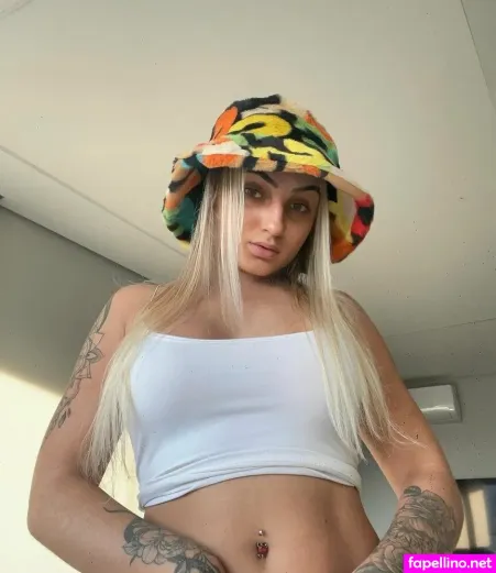 Lavinia Miranda 1 OnlyFans Thumbnail #HVHFXPp4m8