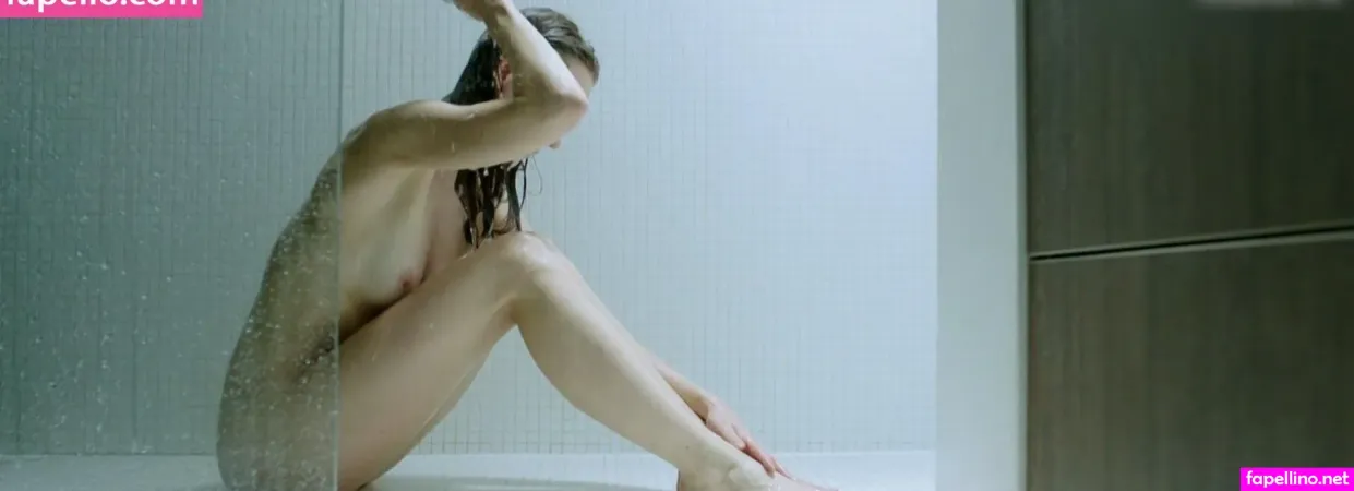 Lavinia Wilson OnlyFans Thumbnail #5UdeTfUQFJ