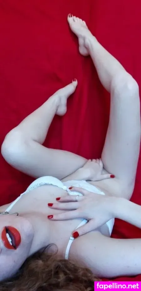 Laviniatiburski OnlyFans Thumbnail #FpLIZFf1Yt