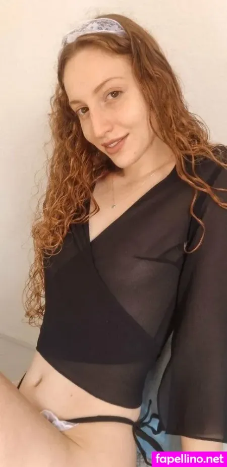 Laviniatiburski OnlyFans Thumbnail #f8tEAxZjI2