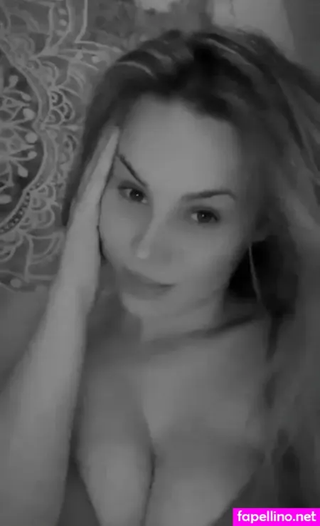 Lavrasophie OnlyFans Thumbnail #LqwmB176si