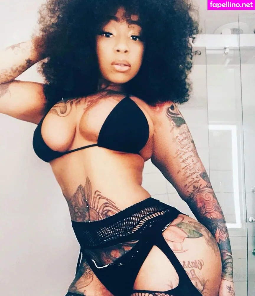 lawdhavemercy, lawdmercys Nude Leaked OnlyFans Photo #qR7WymtVLq