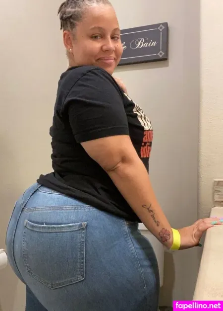 Laydee Sin OnlyFans Thumbnail #SjN0T3DSsp