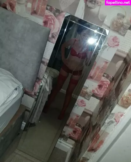 Layla 24 OnlyFans Thumbnail #ZblQWS0bCV