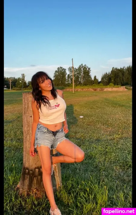Layla Adams OnlyFans Thumbnail #WjPQWYWZyD