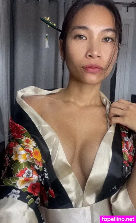 Layla Cat OnlyFans Thumbnail #1Q1EHRoZC5