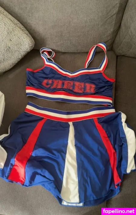 Layla Curves Free OnlyFans Thumbnail #UDF5Py5ZcD