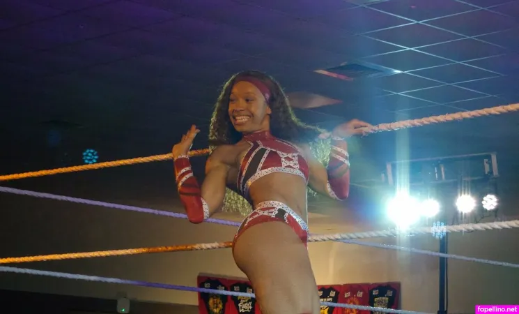 Layla Diggs OnlyFans Thumbnail #r6JhXaH50m