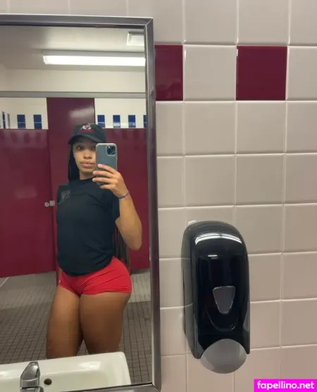 Layla Diggs OnlyFans Thumbnail #zjk2KAgL9I