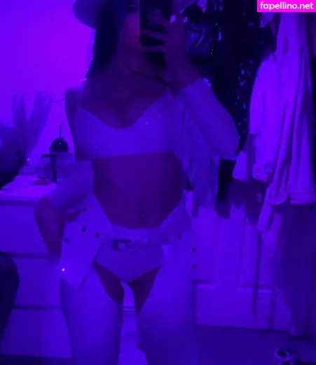 Layla Dream OnlyFans Thumbnail #XlHkUtlwvy