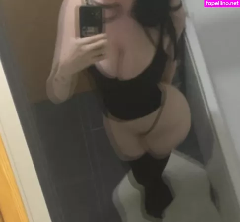 Layla Dream OnlyFans Thumbnail #a2C8d0q7RC