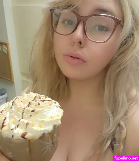 Layla Falwell OnlyFans Thumbnail #AMuhHQN77d