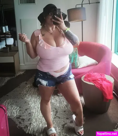 Layla Falwell OnlyFans Thumbnail #KK86yITGSQ