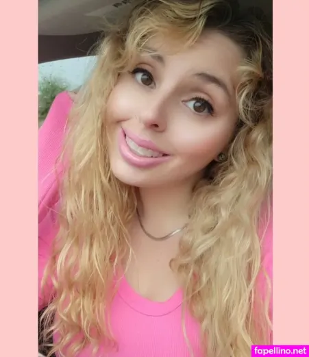 Layla Falwell OnlyFans Thumbnail #kPs6sDipGW
