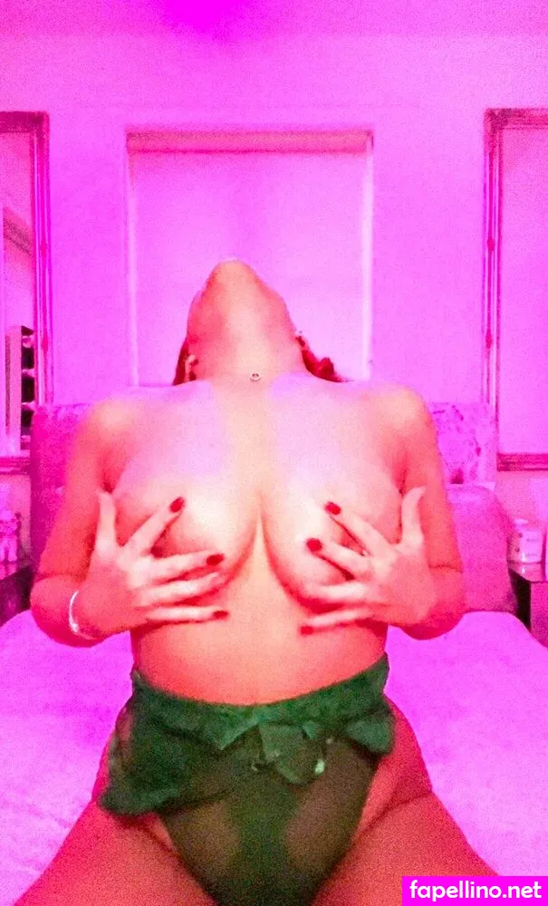 Laurentay_ox, layla_jade_ox Nude Leaked OnlyFans Photo #ZdY4qUYDBl