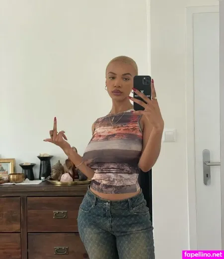 Layla Laila Darboe OnlyFans Thumbnail #ybeOfcT3fi