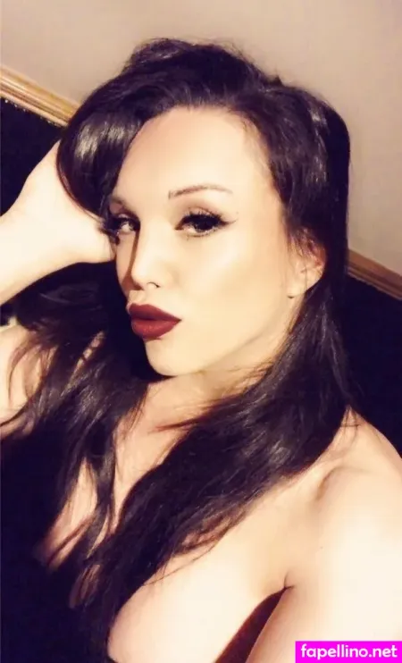Layla Legendz OnlyFans Thumbnail #9QzzpYaXXp