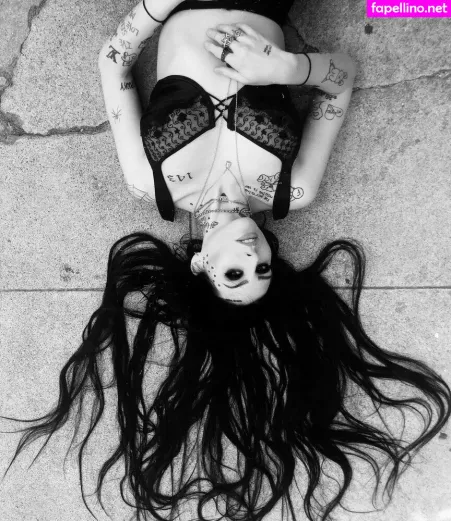 Layla Shapiro OnlyFans Thumbnail #IuxdtBW3af