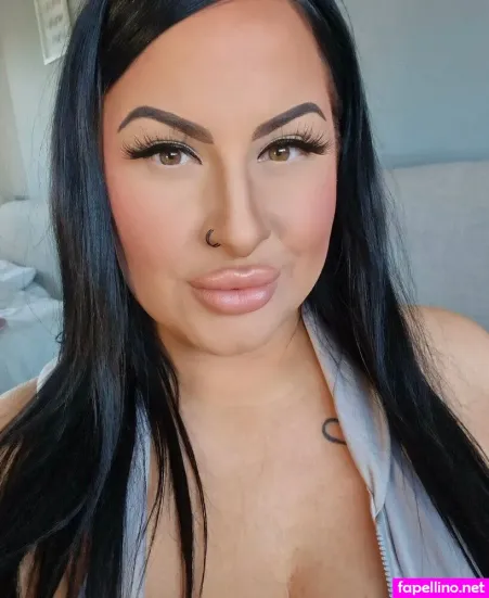 Layla Uk OnlyFans Thumbnail #h8viXpELto