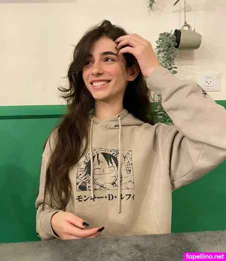 Layla Wa OnlyFans Thumbnail #L5ZpVfINW0