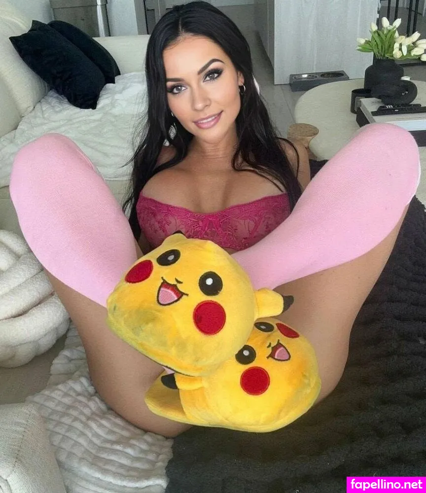 Layla Walker Nude Leaked OnlyFans Photo #3mZ8FK5Fad