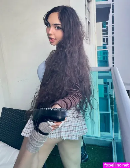 Layladelinexo OnlyFans Thumbnail #4l0TR4zqW0