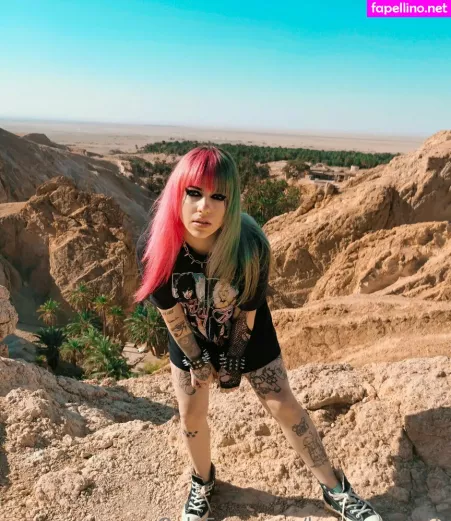 Laylaemogoth photo