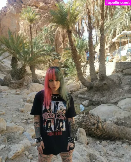 Laylaemogoth photo