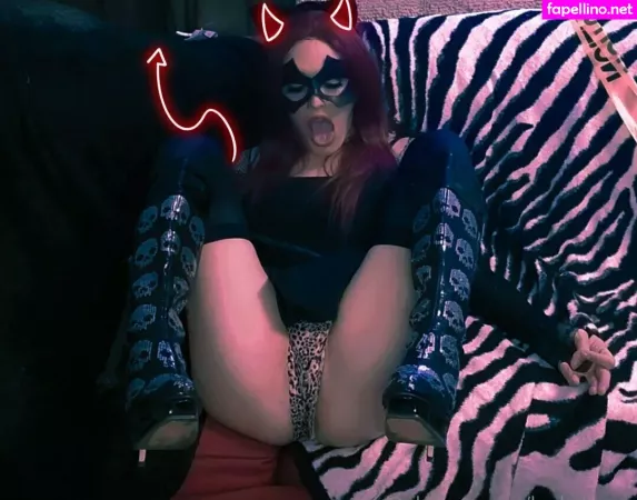 Laylajkane OnlyFans Thumbnail #eVdBgX5USr