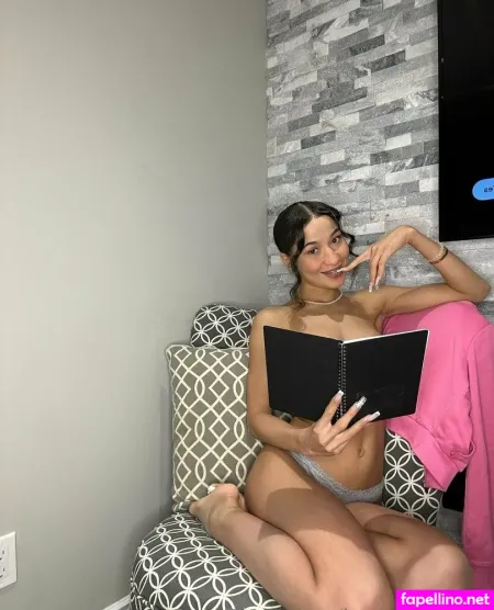 Laylajones03 1 OnlyFans Thumbnail #RtWbw73FWe