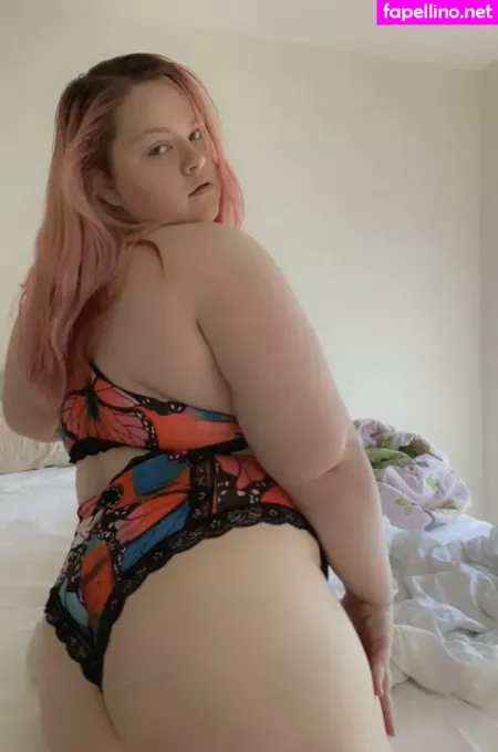 Laylaluckie24 OnlyFans Thumbnail #hMSkOmfzhO