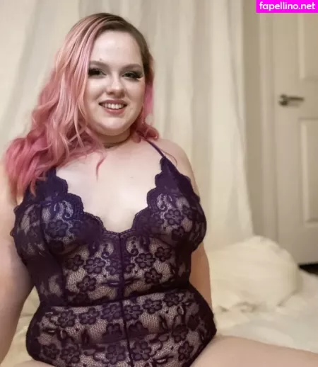Laylaluckie24 OnlyFans Thumbnail #x5sHVy4aNx